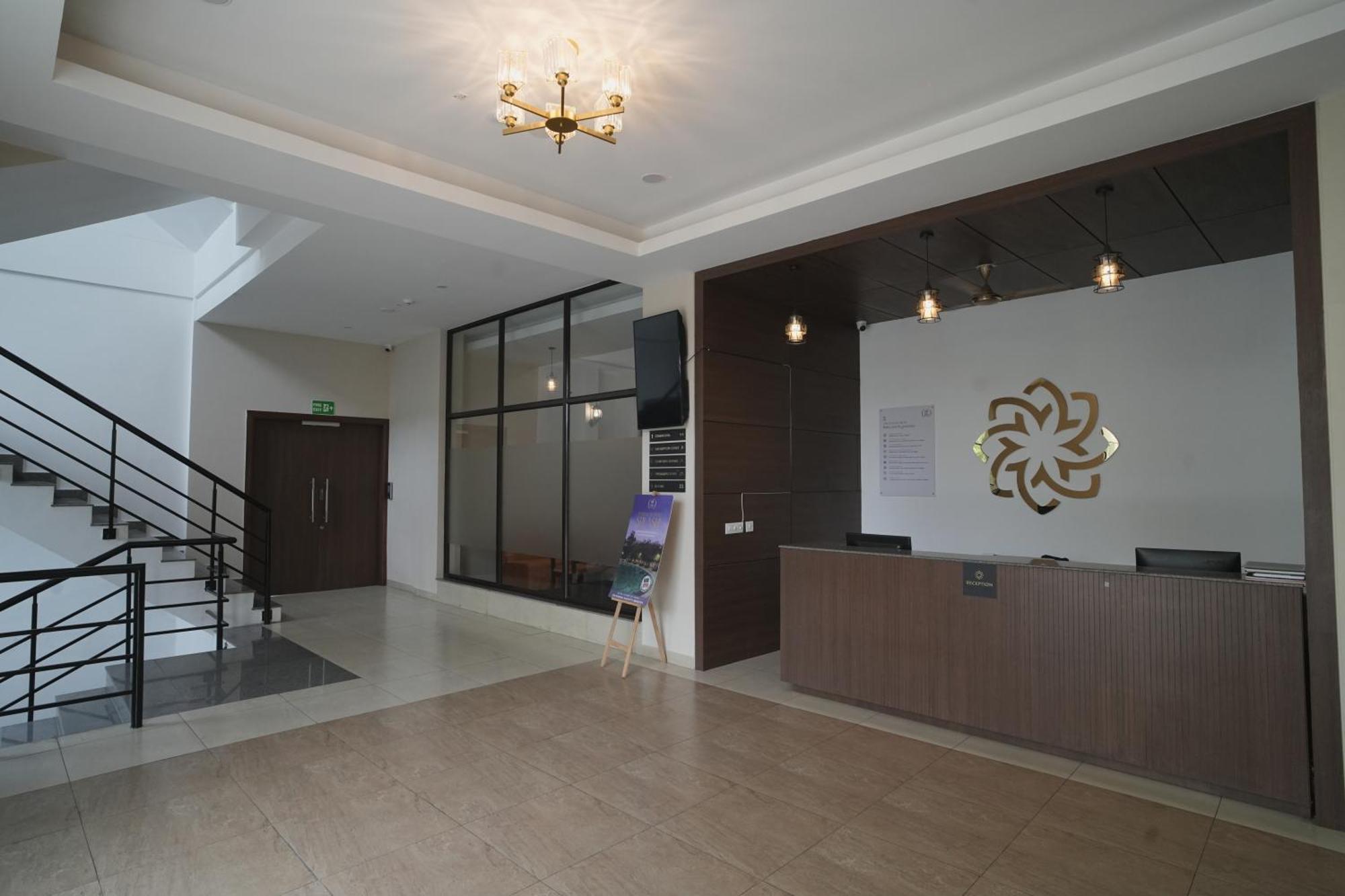 Tdi Club Retreat Sector-110 Hotel Mohali Ngoại thất bức ảnh