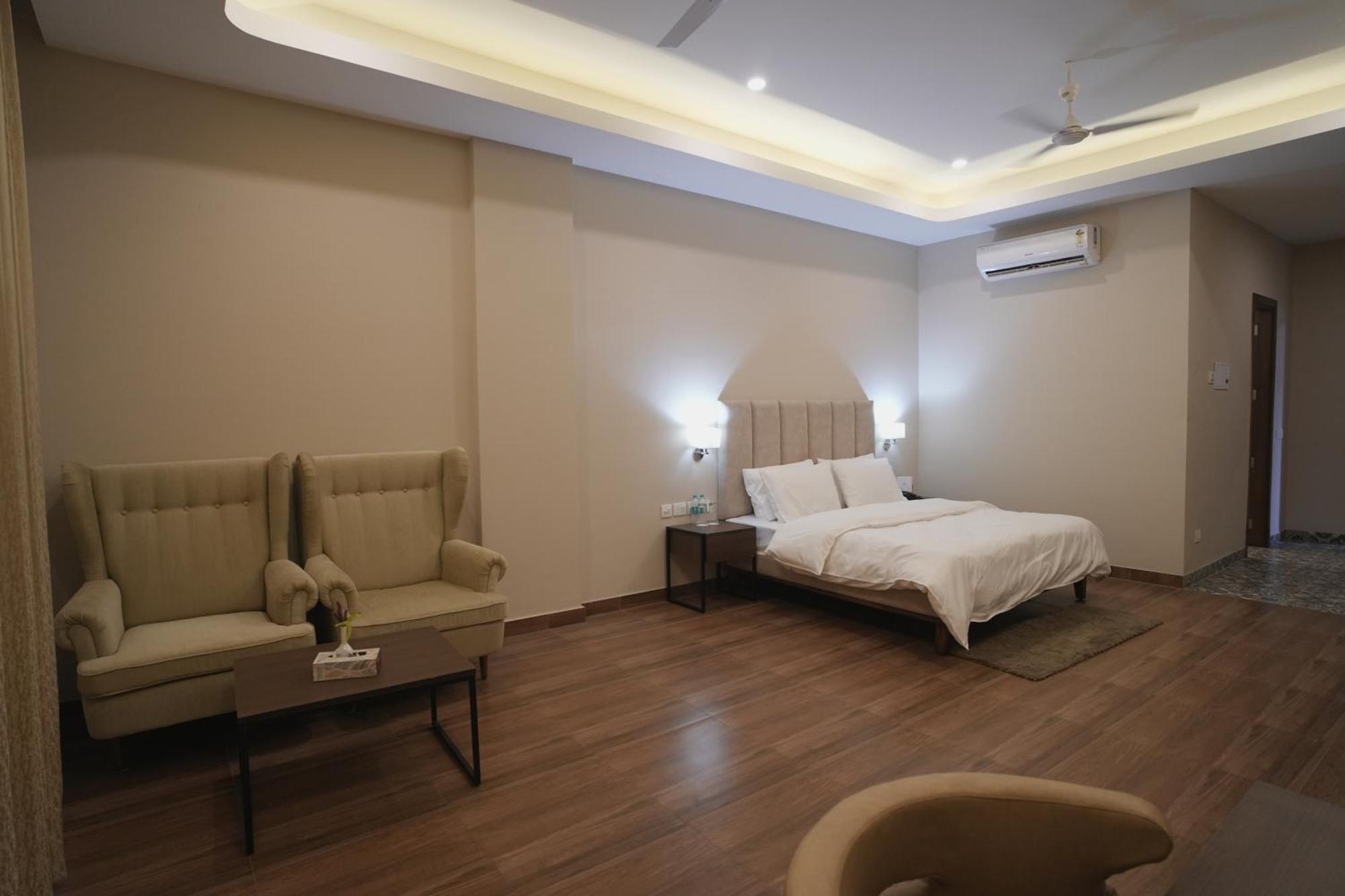 Tdi Club Retreat Sector-110 Hotel Mohali Ngoại thất bức ảnh